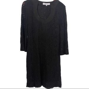 Trina Turk Crochet Lace Shift Dress in Black Size 6